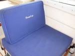 Covertible front/back facing Admiral's seat