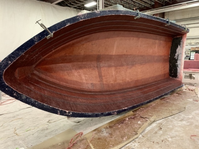 This is the 23 Venture Hull being laid up in our lamination shop. 