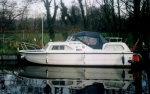 Trailerable Aft-Cabin Cruiser