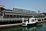 Lunch at Jack London Square, Scott's