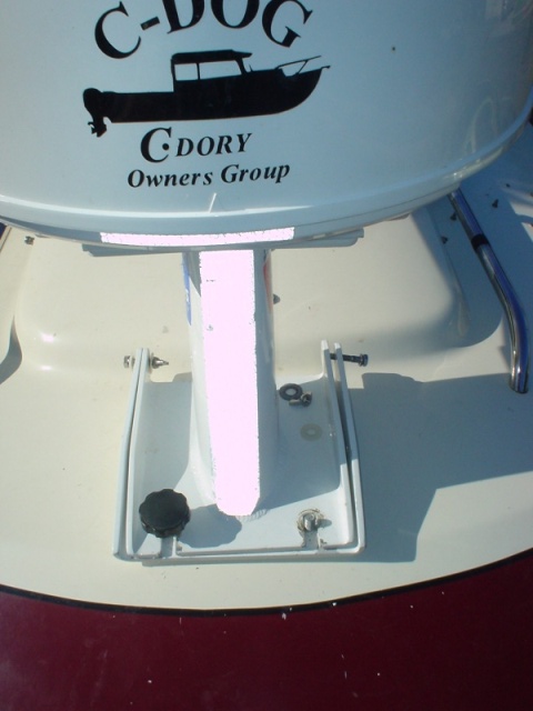 Radar Dome's removable bracket