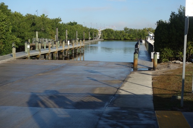 Punta Gorda Laishley marina good ramp, 300 ft day dock, store rig at Crystal Cay storage