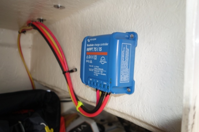 Victron solar controller install