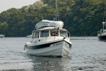 Rick piloting Hunky Dory away from mooring