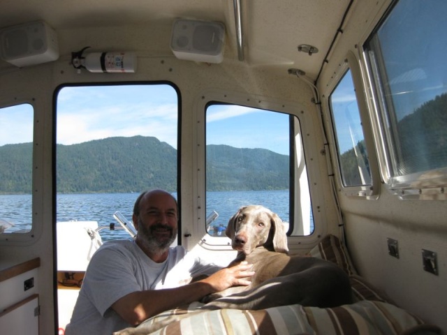 Yogi on lake Crescent