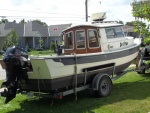 23/08/11..another view of newly cleaned boat..people are stopping in their cars to ask about my boat...BUT..where are the ladies