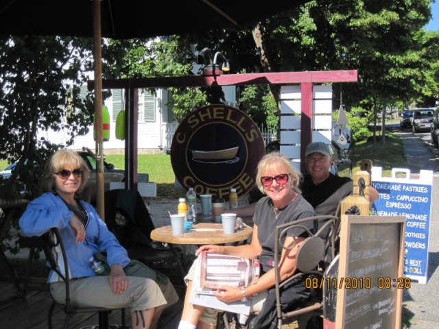 Breakfast in Blue Hill, Becky, Jess and Mike