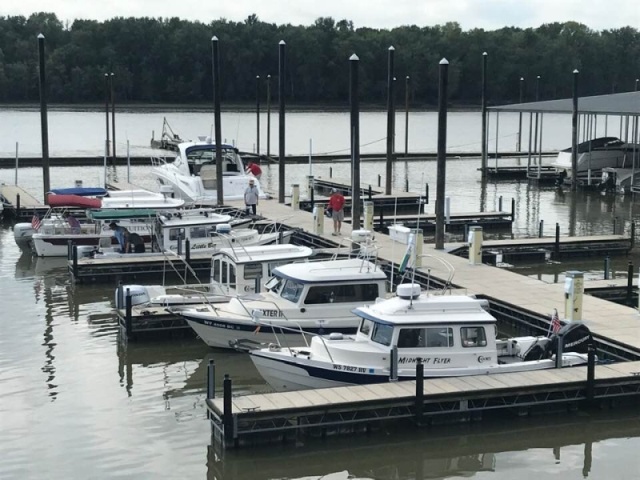 Cruise up to Grafton Harbor for lunch