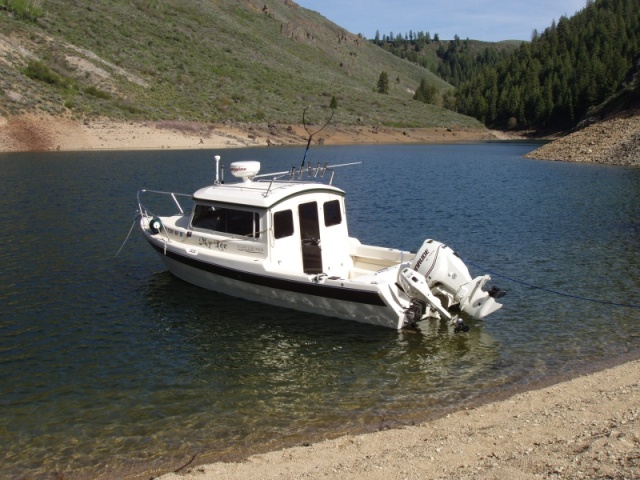 Our 1st outing on My Lee-May 2009
Anderson Ranch Reservoir