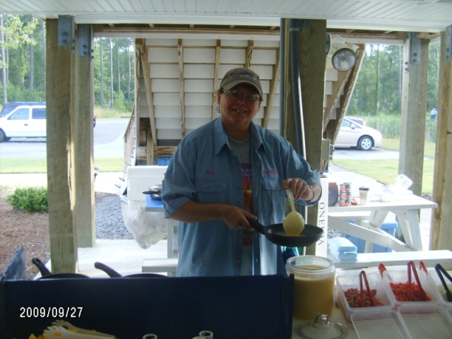 Paula fixing breakfast for everyone ! Thanks Paula !