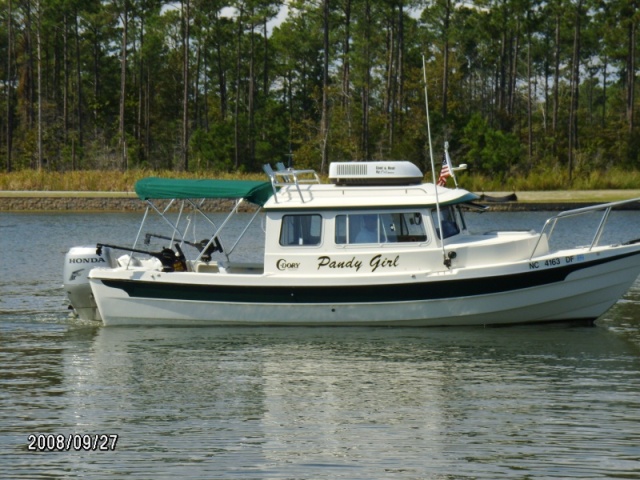 Pandy Girl at River Dunes picking up last chip.