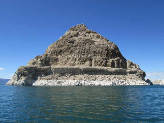 Pyramid Lake April 5 