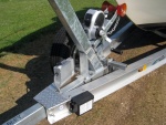 EOH Carlisle Hydrastar and Fulton winch.  Powerful stopper.  It can lock all four wheels on a fully loaded boat at 25mph.