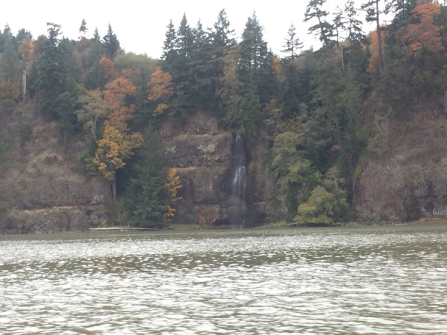 Waterfalls in the channel going to  Cathlamet