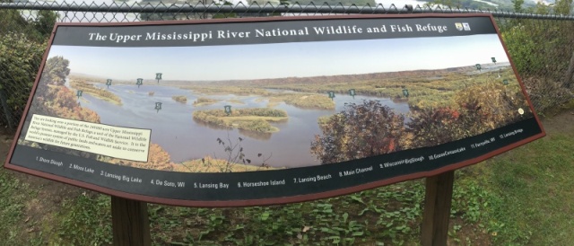 Map of the Mississippi River Valley near Lansing