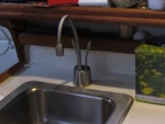 New faucet has no plastic levers