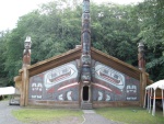tlinguit  Lodge in Bight park 