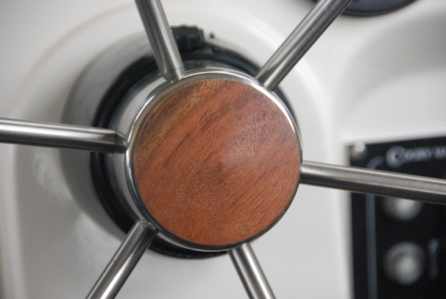 After receiving the replacement hub from Anna Leigh's Dave, I followed his great advice and coated the new hub with extra coats[ I did 3] of teak oil, all over.