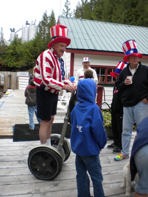 Don Filer leading the parade on the 4th.
Sullivan Bay