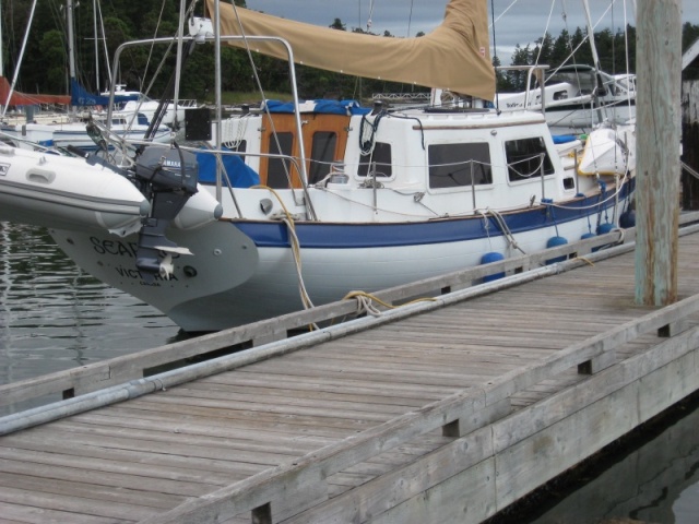 my buddy Fred Baileys offshore cutter hoping for Mexico 2012