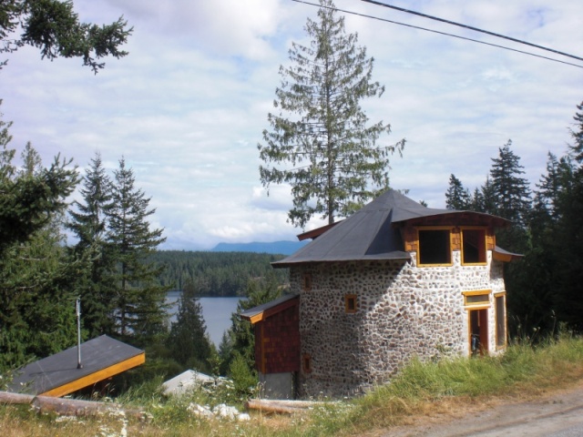 Round house under construction Mansons Landing.