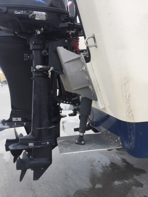 Uploaded to show clearance between kicker and trim tab