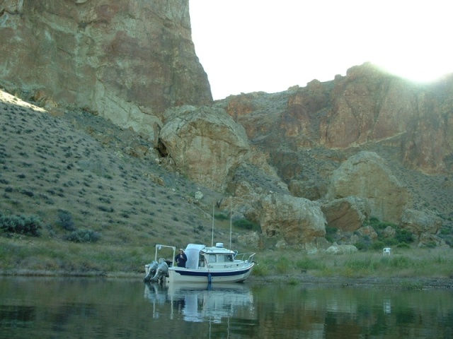 (B~C) our water front vacation cabin on the Owyhee