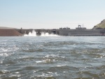 The top of the reservoir is directly against the spillway of the next dam (Little Goose).