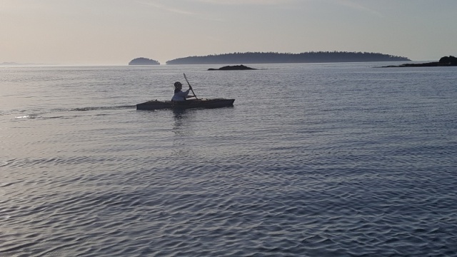 Caryn kayaking in Shallow Ban