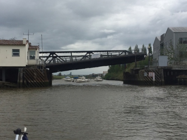 Waiting for the last bridge into Petaluma Turning Basin to open.