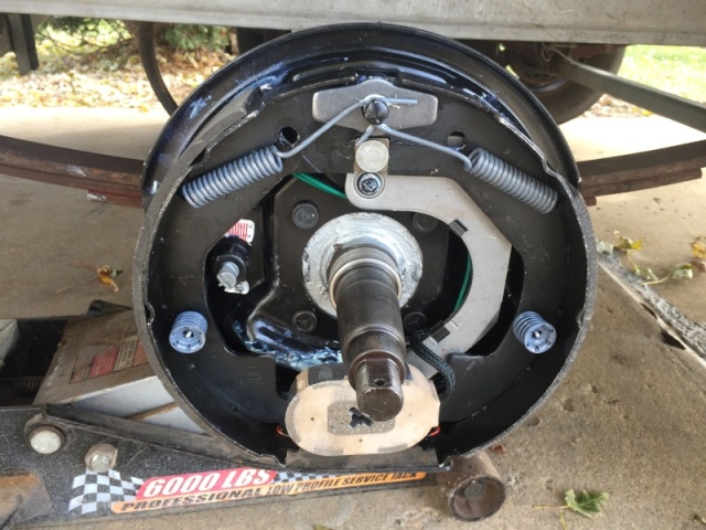 RH brake installed on axle.
