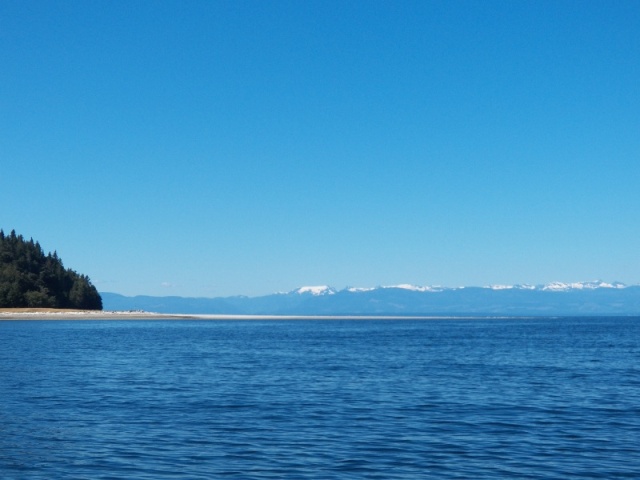 The next morning was out Agamemnon Channel and north past Powell River.  This is a beautiful sand spit on Savery Island with Vancouver Island in the background.