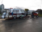 There are no boat wharves along the Kapiti Coast, so surf launching with this setup is the norm.