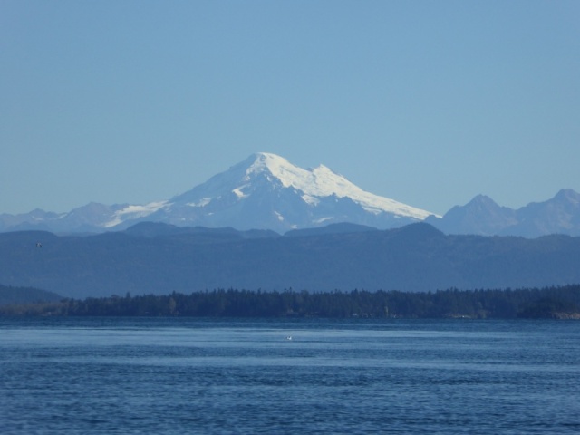 Mount Baker all the way across the sky
