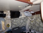 SH radio, monitor, RayMarine 9