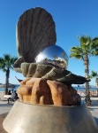 La Paz was originally the base for the early pearl diving trade.
And where John Steinbeck wrote 