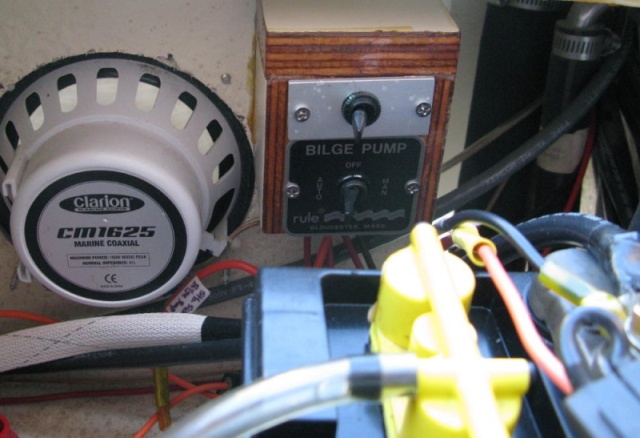 stbd lazarette 2 - washdown pump and second bilge pump switches