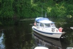 DSC 0028 - Litl' Tug setting up to 'raft out'.