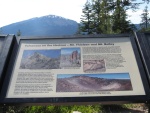 plaque at the viewpoint of Diamond lake just before getting to Crater lake