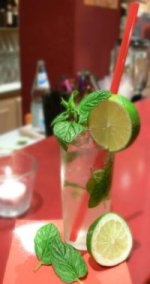 200px-Mojito.jpg