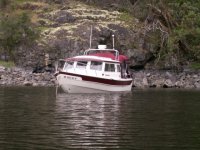Anchored_at_Smuggler_Cove_5_25_07.sized.jpg