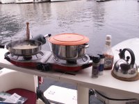 New_Transom_Table_in_Use_6_7_09_Sized.jpg
