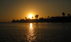 Sunrise2E_001.jpg