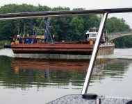 BargeE.jpg