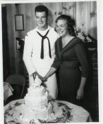 Arnold_and_Marcia_Huff_A_hansom_Couple.jpg