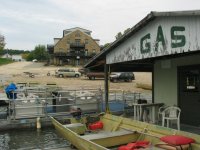 01_spring_flood_came_to_2nd_step_of_motel_building.jpg