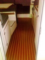 TC255_FLOOR.jpg