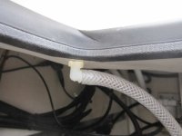 Battery_hatch_cover_drain_fitting.sized.jpg