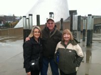 Vicki_Garry_and_Patty_at_Museum_of_Glass.jpg