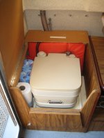 porta_potti_aft_seat_3.jpg